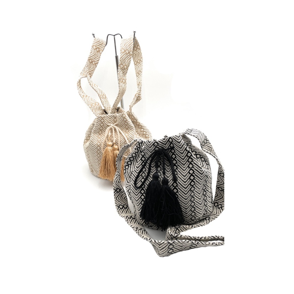 Boho Geometric Bucket Bag with Tassels – Crossbody